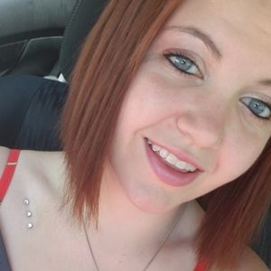 Meet your Posher, Corrie